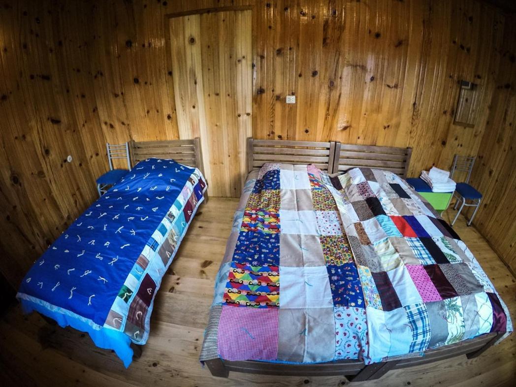 Keti Pilpani Guesthouse Местия Екстериор снимка